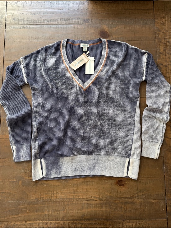 Sundance Tops - Sundance Women’s V-Neck Washed Slate Gray Long Sleeve Sweater